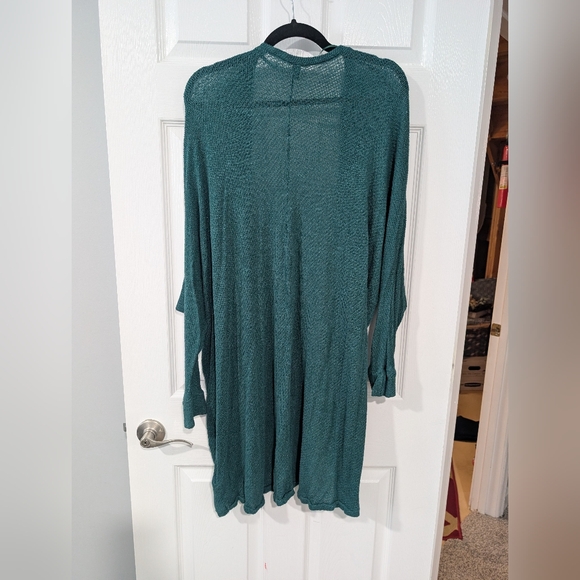 Torrid Botanical Garden Hacci Open Front Cocoon Cardigan in Size 2 (18/20) - Picture 12 of 14